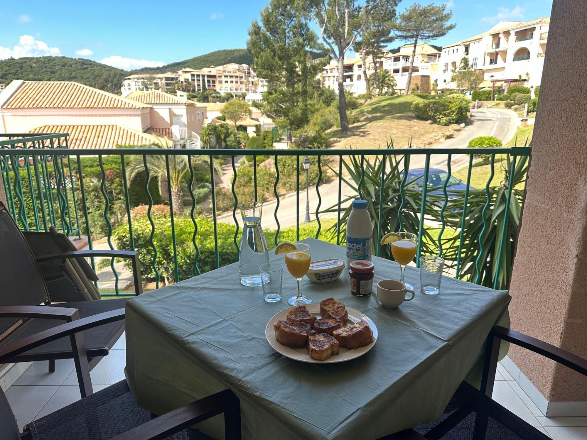 Cap Esterel Village Pierre & Vacance , Agay 4Prs Climatise-Wifi-Parking Inclus Saint-Raphaël Dış mekan fotoğraf